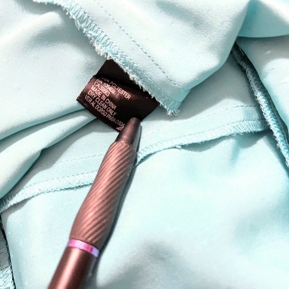 Gianni Binni Sleeveless Ruffled Pleated Business Professional Blouse Size M - Picture 3 of 11